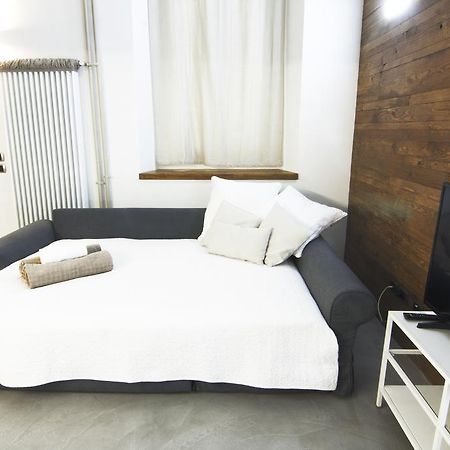 Alessia'S Flat - Mac Mahon Apartment Милано Екстериор снимка